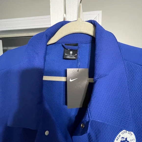 Nike Royal Blue Button-Up Jacket - Picture 2 of 4